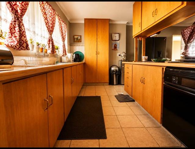 2 BEDROOM PROPERTY TO RENT IN DUNNOTTAR
